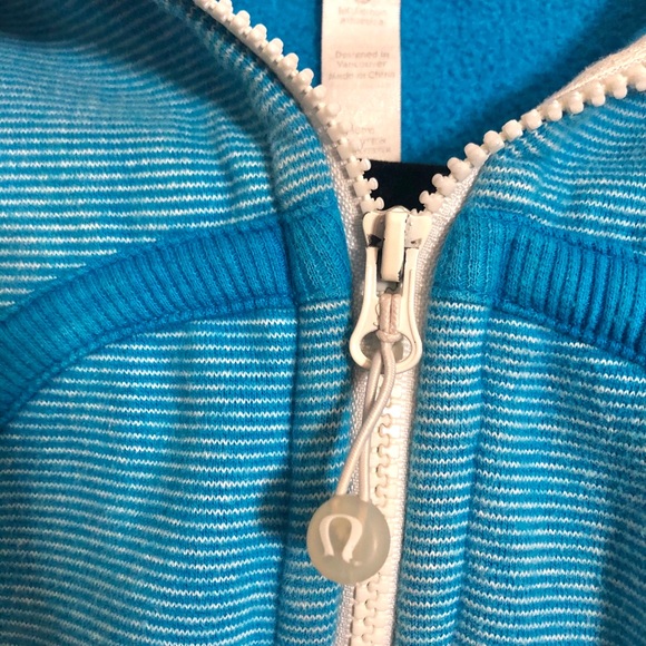 LULULEMON Vibrant Turquoise Blue Scuba Sweater - Picture 3 of 4